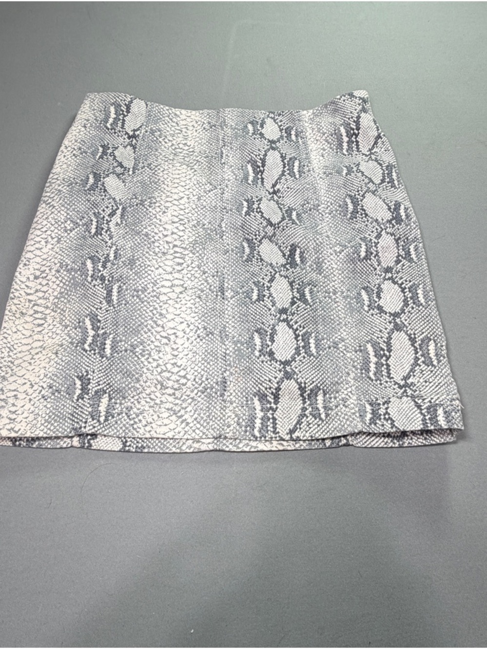 Free People Snake Print Mini Skirt Y2K Bodycon Neutral Club size 8